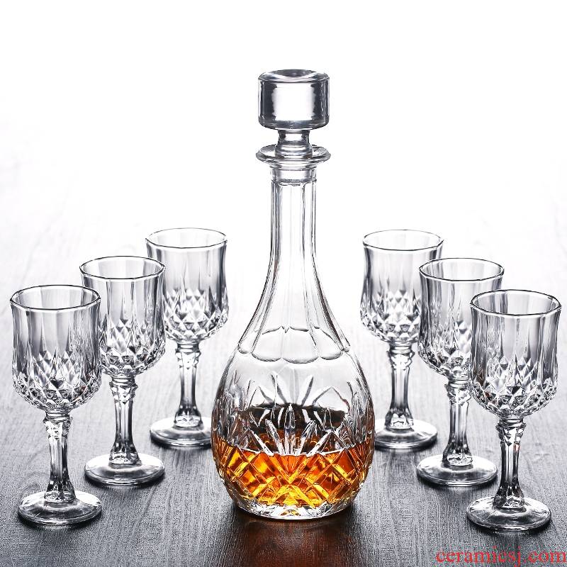 Hk xin rui European whiskey glass, the glass goblet liquor cup of the wine bottle wine wine cup of wine
