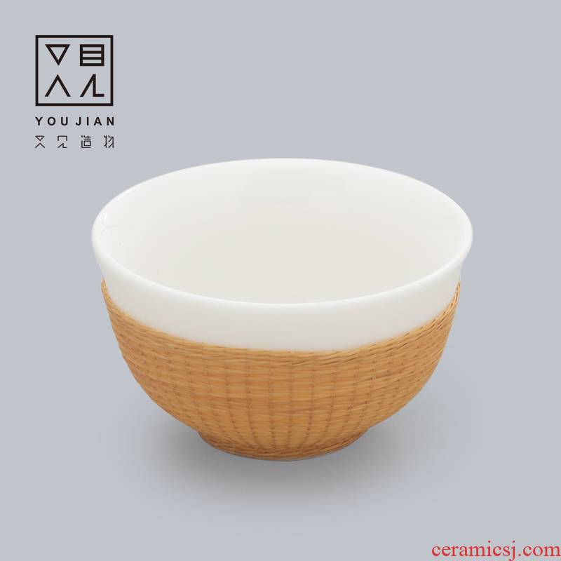 And creation of kung fu tea set ceramic cups porcelain body checking bamboo has white porcelain cup with buckle, porcelain teacup