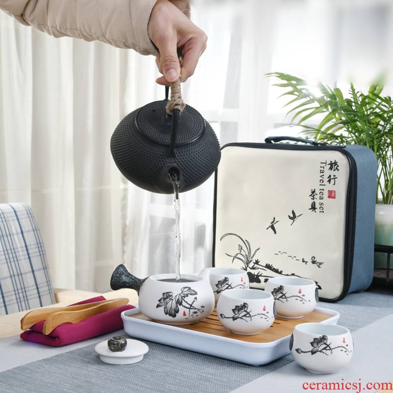 Travel the flute ceramic tea set suit portable package household contracted Japanese office teapot is suing tea tray cups