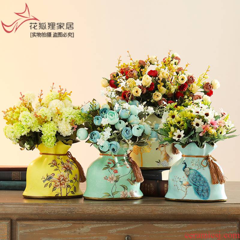 European rural creative ceramic purse simulation flower vase American retro floral living room table dry flower arranging flowers