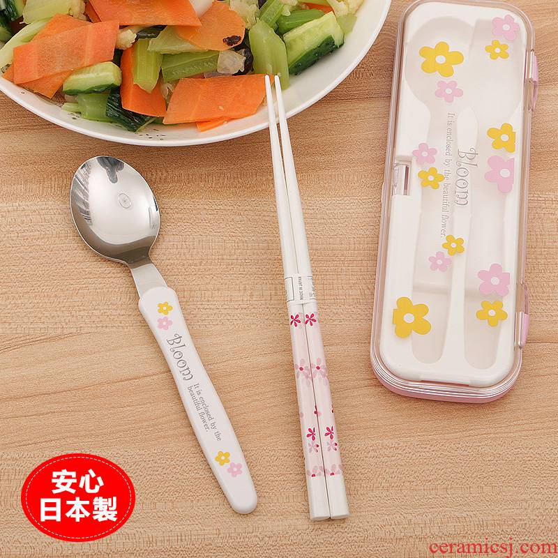 Portable tableware suit students chopsticks spoons sets imported from Japan with chopsticks the receive a case of adult travel suit