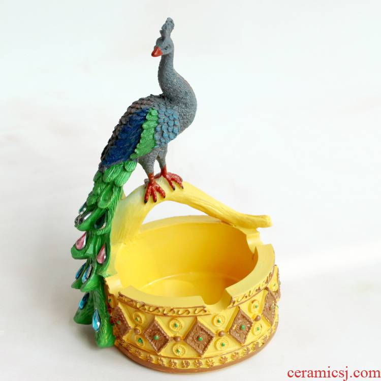 Creative peacock ashtray southeast Asia style tea table trinkets, furnishing articles mini animal decoration of resin