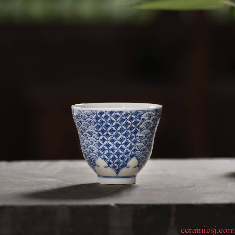 JingJun jingdezhen ceramic cups kung fu masters cup hand - made waves of blue and white porcelain porcelain texture sample tea cup of tea