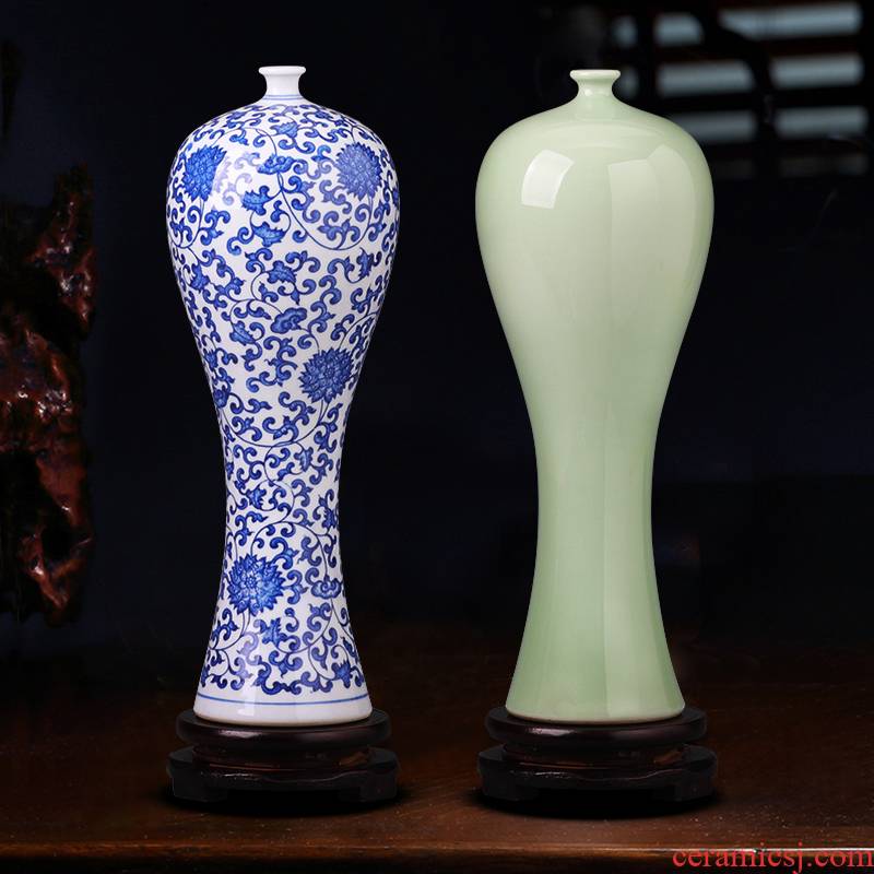 Jingdezhen ceramics blue and white porcelain vase beauty wine bottle arranging flowers sitting room furnishing articles I household adornment