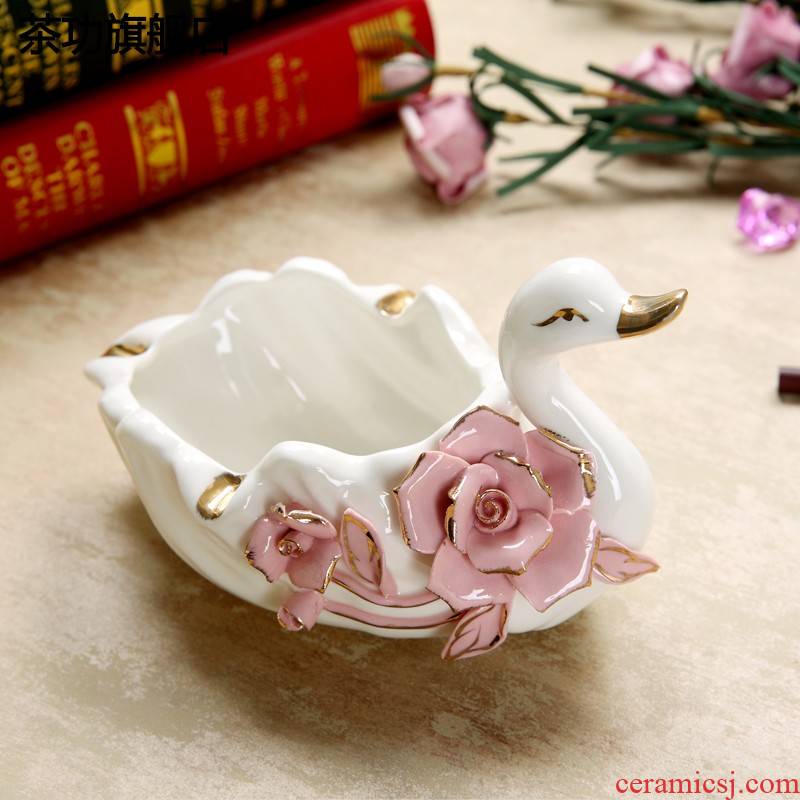 European porcelain swan ashtray household vogue to live in the sitting room of creative move furnishing articles decoration decoration tea table
