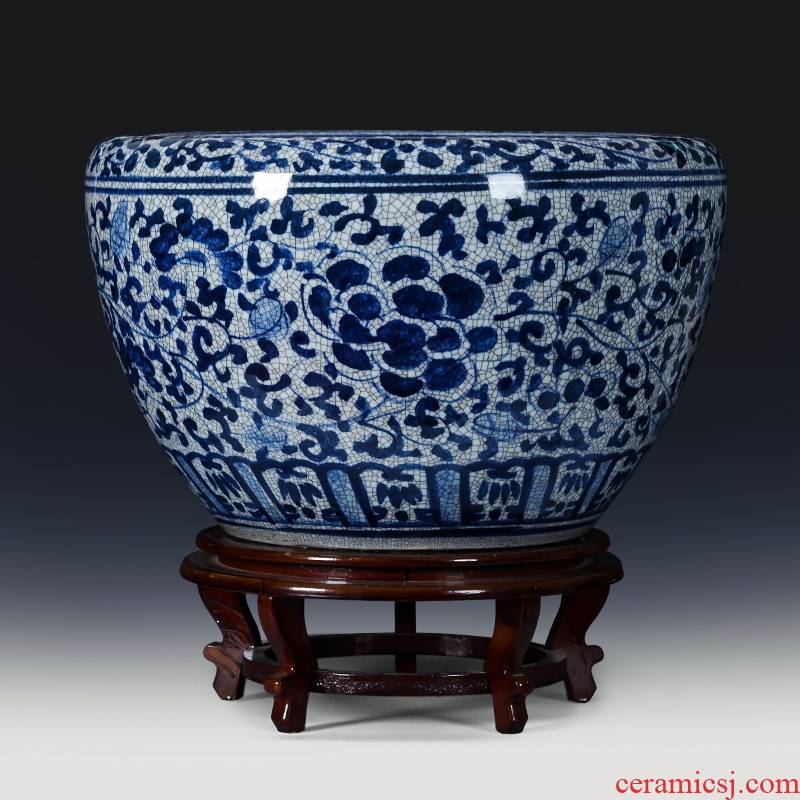 Jingdezhen ceramic aquarium hand - made of blue and white porcelain basin restoring ancient ways round a large sitting room place water lily antique collectors