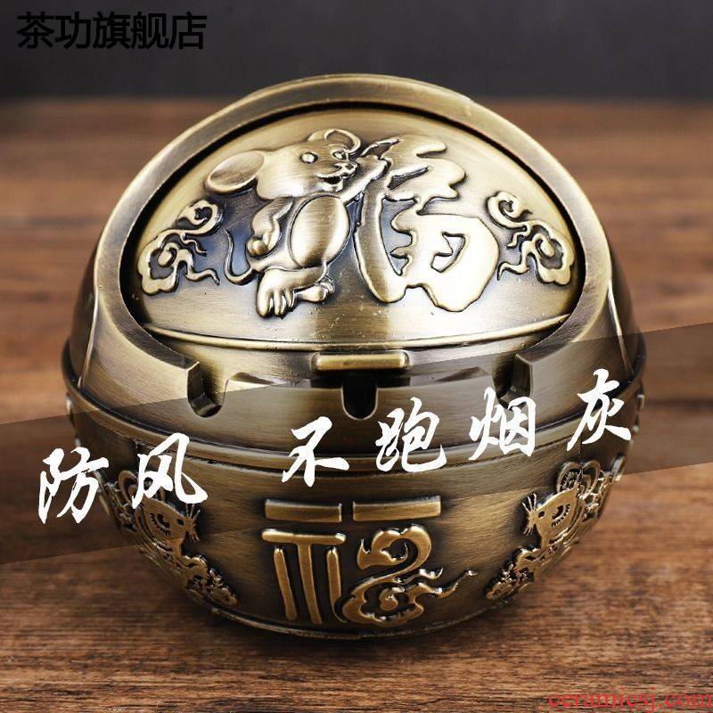 The ashtray wind restoring ancient ways with The cover of creative move to hold to European large high - grade home sitting room tea table ashtray