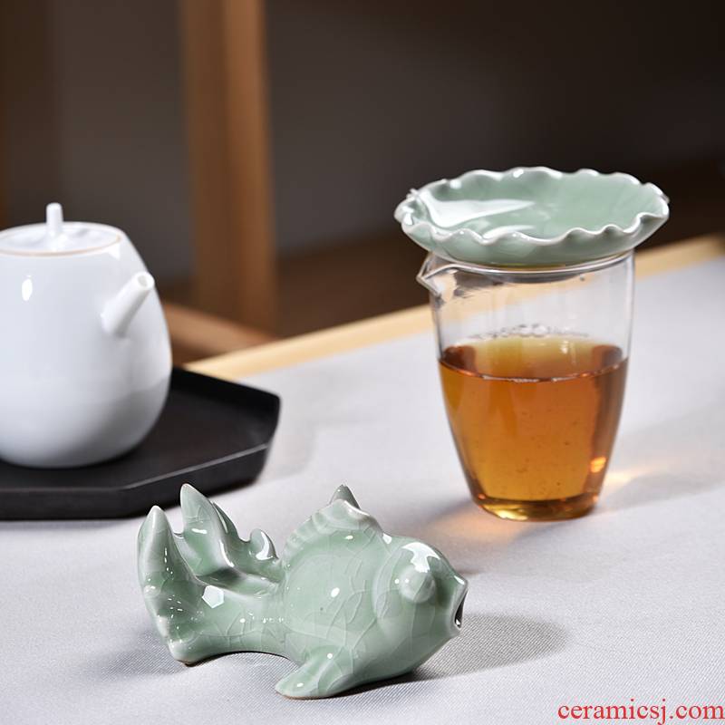 Creative kung fu tea accessories elder brother up goldfish tea) ceramic filter tea tea tea insulation filter)