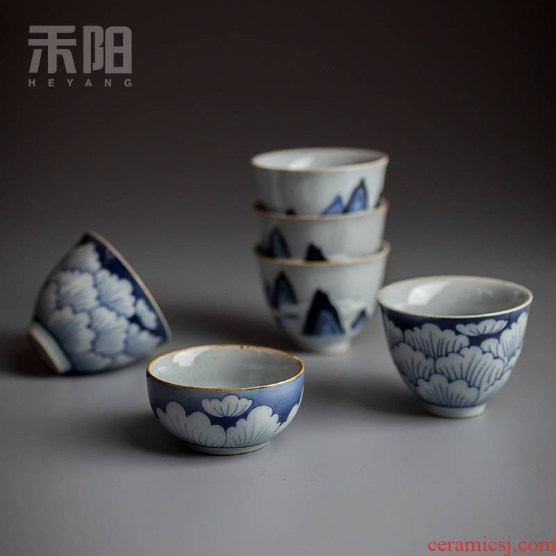 Send Yang retro blue and white porcelain cups of black tea sample tea cup masters cup personal little fullness kung fu tea cup