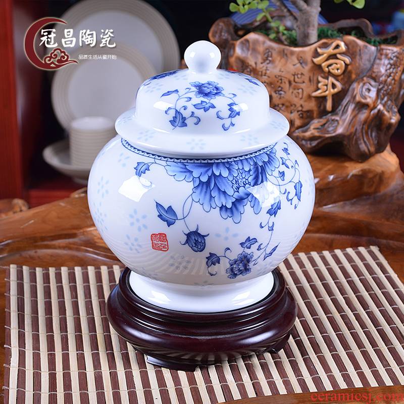 The Crown, jingdezhen ceramic tea pot large POTS general gift porcelain jar airtight pot 1 catty of blue and white porcelain