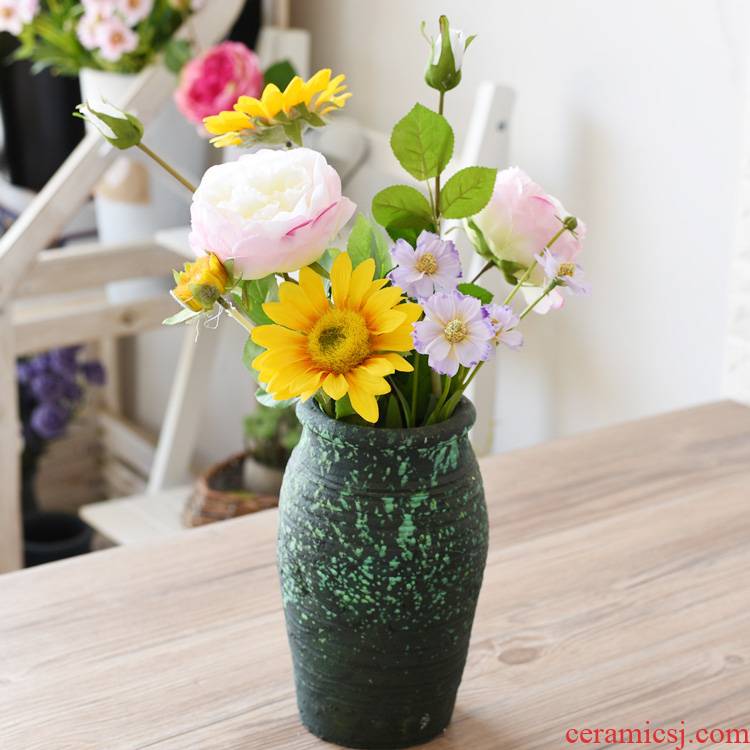 Simulation flowers, roses sitting room table floral arrangements soft adornment manual coarse some ceramic jar jar flower vase