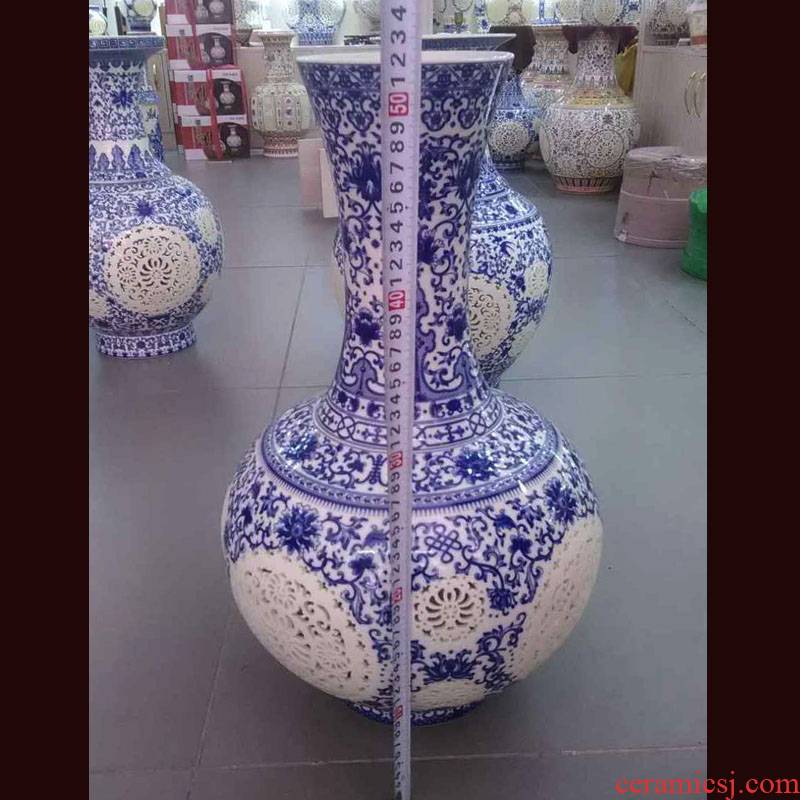 Jingdezhen 52, 53 cm fashion tree hollow porcelain vases bottles of large porcelain vase