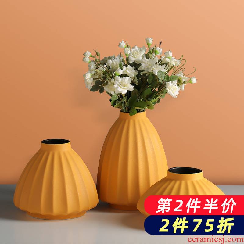 Dried flower vases, pottery and porcelain the Nordic idea ins office decoration contracted and I household wind flower arranging furnishing articles in the living room