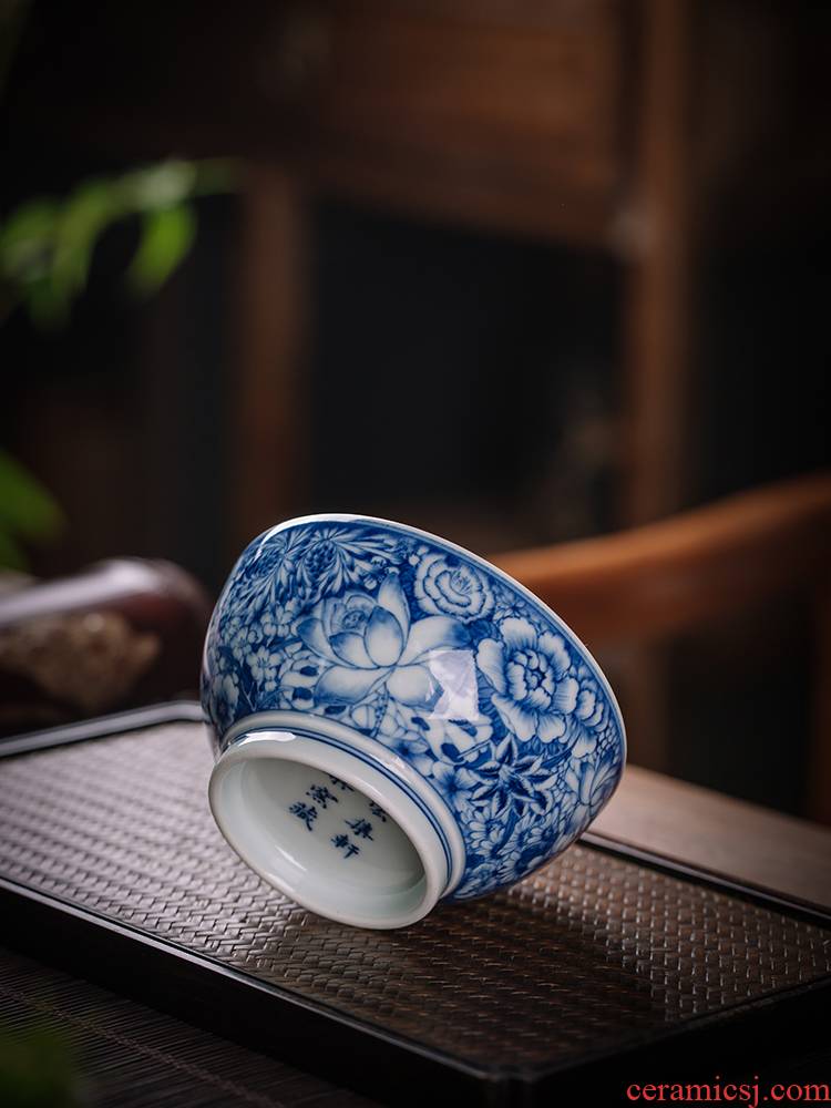 Jingdezhen blue and white flower is macro sets hin maintain cup wood beaker hand - made master cup bowl cups of nine section of lesser