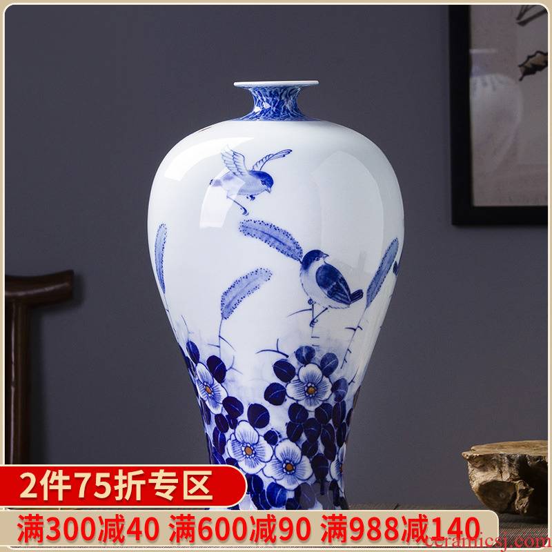 Jingdezhen blue and white peony vases, new Chinese style ceramic hand - made decorative furnishing articles handicraft decoration arranging flowers