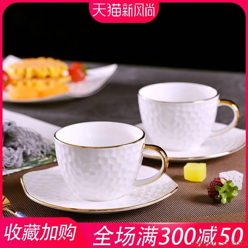European creative manual gold 】 【 relief grain ceramic coffee cups and saucers suit ipads porcelain cup of milk for breakfast cup