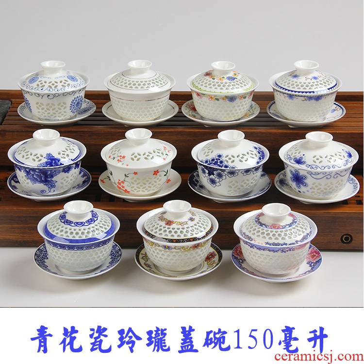 Tureen of blue and white porcelain and ceramics three hive cover cup to make tea bowl bowl kung fu tea bowl white porcelain hollow out the dishes