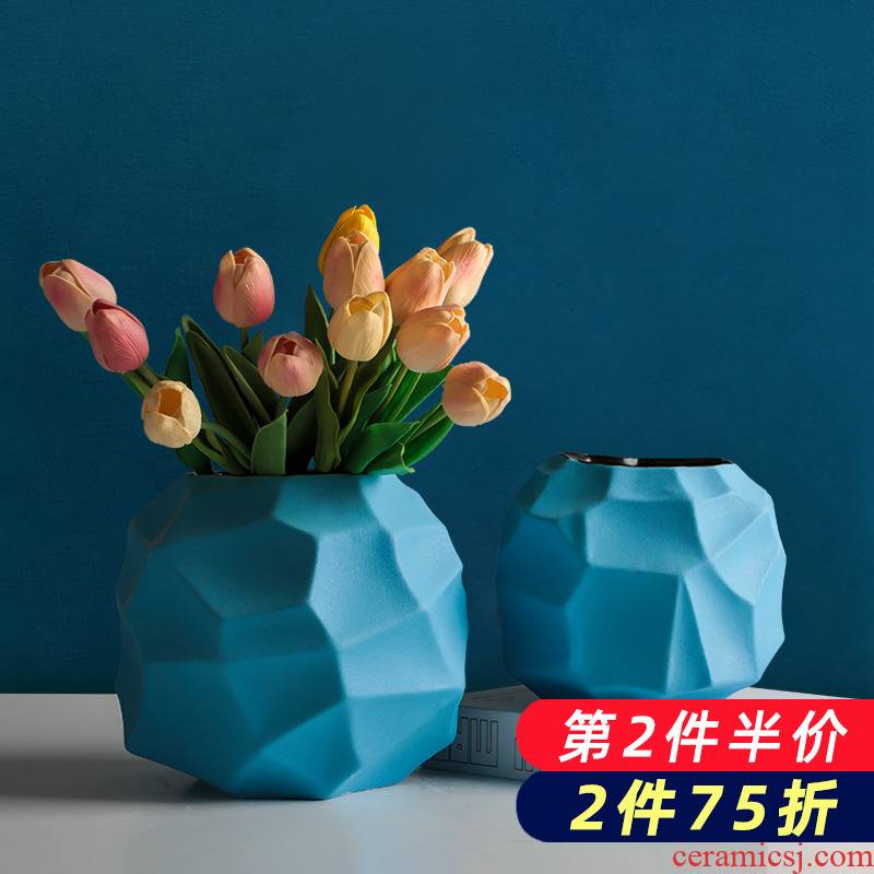 Blue flower bottle ceramic creative northern wind flower arrangement sitting room decoration I and contracted household dry flower adornment furnishing articles