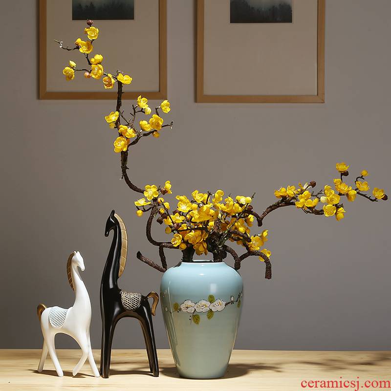 Jingdezhen ceramics vase modern new sitting room porch dried flowers flower arrangement of Chinese style household adornment furnishing articles suit