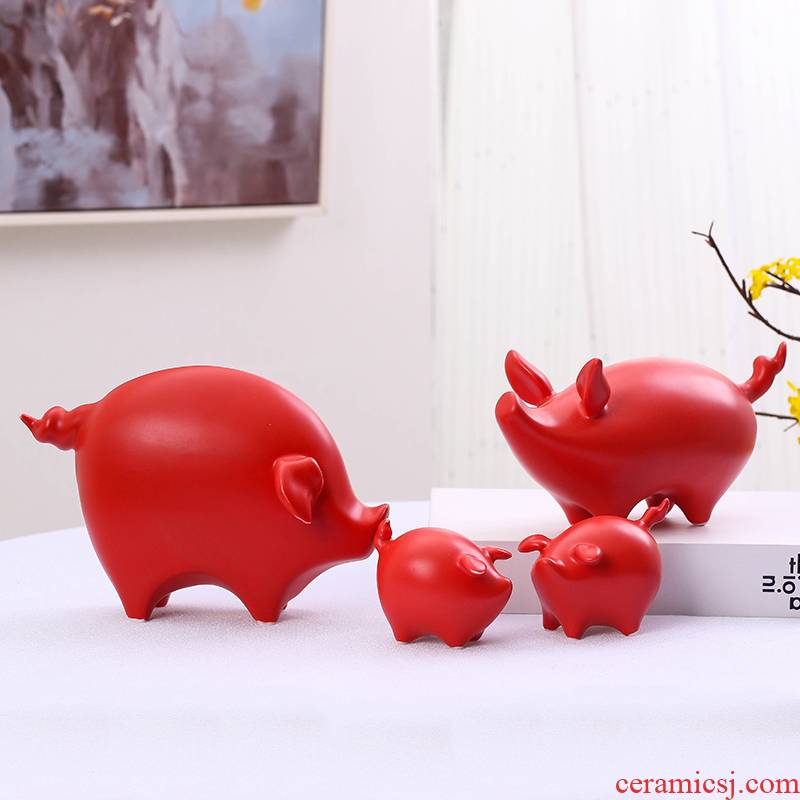 Jingdezhen ceramics during the red pig baby small ornament household act the role ofing is tasted the Chinese zodiac features of creative decoration