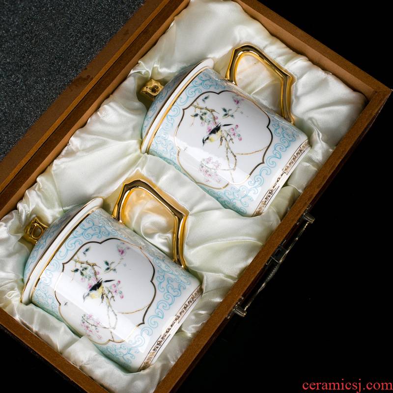 Jingdezhen tea cups porcelain enamel paint men ultimately responds a cup of office cup with cover cup to send a gift boxes