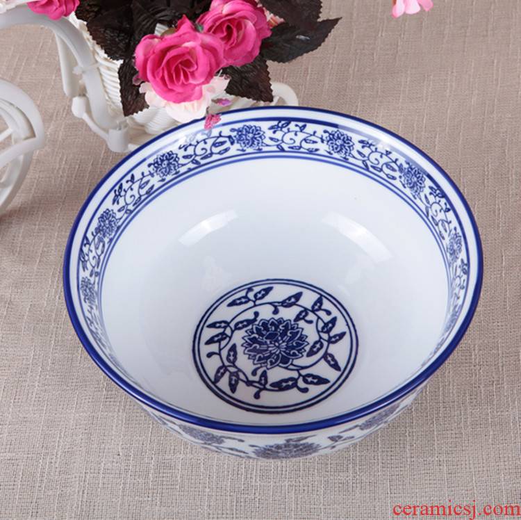 Blue and white porcelain ceramic tableware rainbow such always pull rainbow such as bowl bowl bowl of soup bowl rainbow such use ceramic bowl beef stewed noodles bowl of porridge