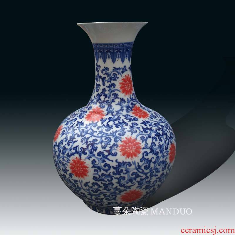 Jingdezhen porcelain bound branch lotus flower head porcelain vase elegant decoration classic blue and white porcelain vase vase