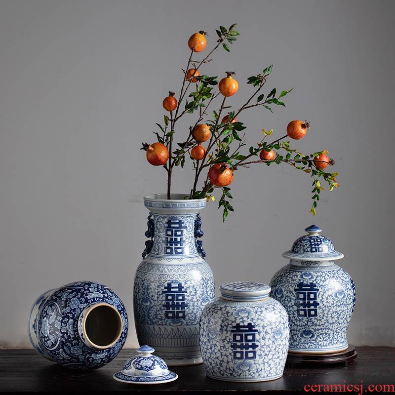 Sitting room adornment flower arranging of blue and white porcelain porcelain jingdezhen blue and white happy character vase household of Chinese style ceramic furnishing articles