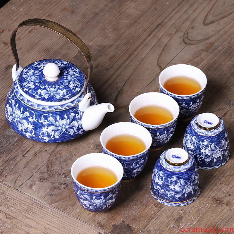 Jingdezhen blue and white porcelain kung fu tea sets, small household ceramic teapot teacup 6 pack box Chinese style restoring ancient ways