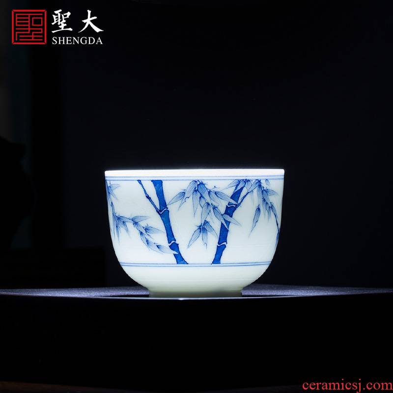 The large blue and white bamboo report peaceful sample tea cup teacups hand - made ceramic kung fu master cup all hand of jingdezhen tea service