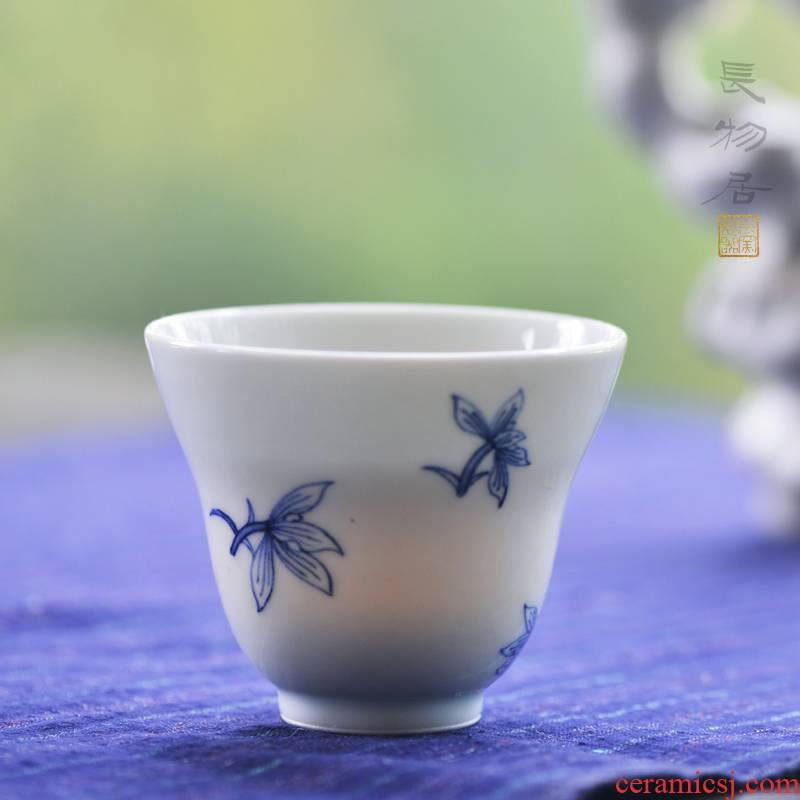 Offered home - cooked in blue and white orchid hand - made master cup of jingdezhen ceramics single cup tea sample tea cup, tea sets