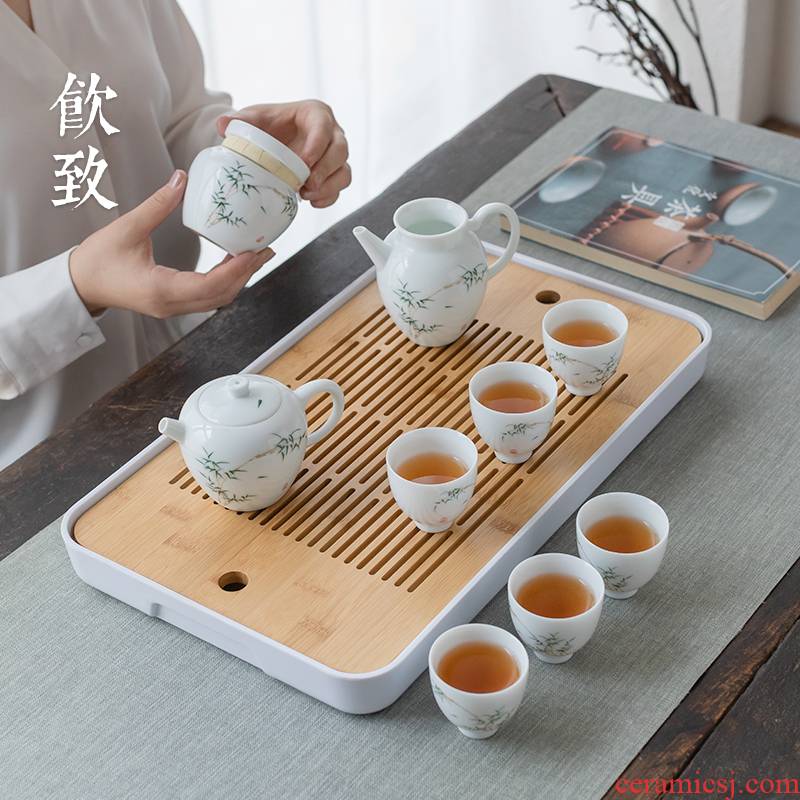 Ultimately responds tea set to suit the whole blue white porcelain Japanese kung fu little teapot set of ceramic tea caddy fixings bamboo tea tray
