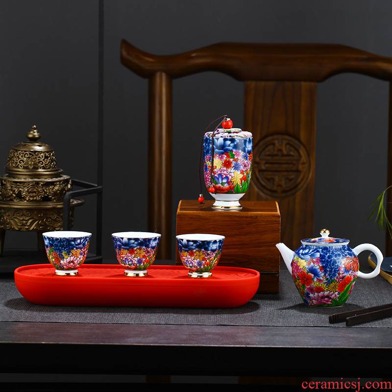Touch the floor clearance 】 【 travel tea set household jingdezhen ceramic hand - made kung fu tea cups of a complete set of the teapot