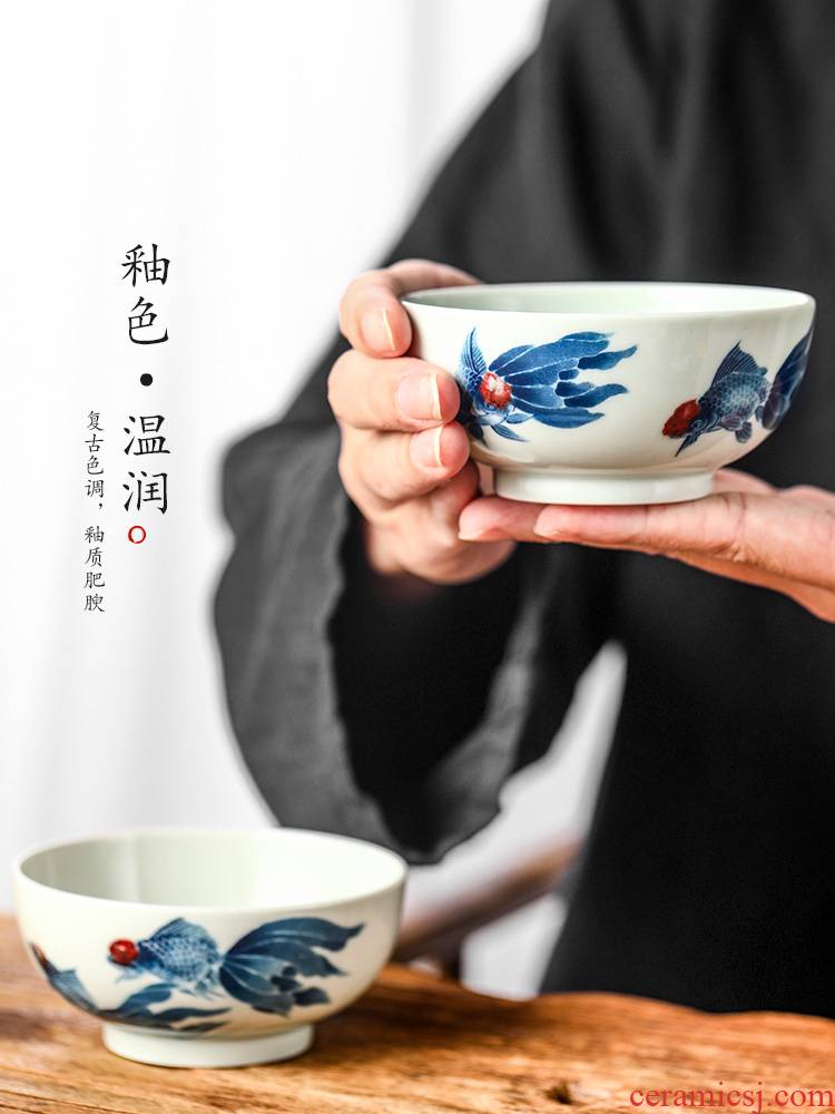 Jingdezhen blue and white youligong Lin Yuehong pure manual master cup single CPU hand - made goldfish kung fu tea cups. A single male