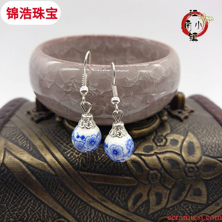 Chinese wind checking ceramic jewelry national wind restoring ancient ways is blue and white porcelain earrings earrings female temperament contracted joker