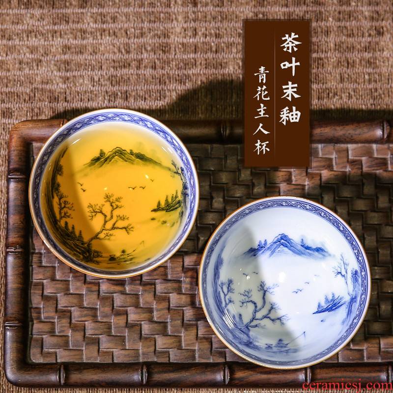 . Poly real boutique scene. The Hand - made master cup single cup sample tea cup jingdezhen blue and white porcelain tea set kung fu tea cups landscape