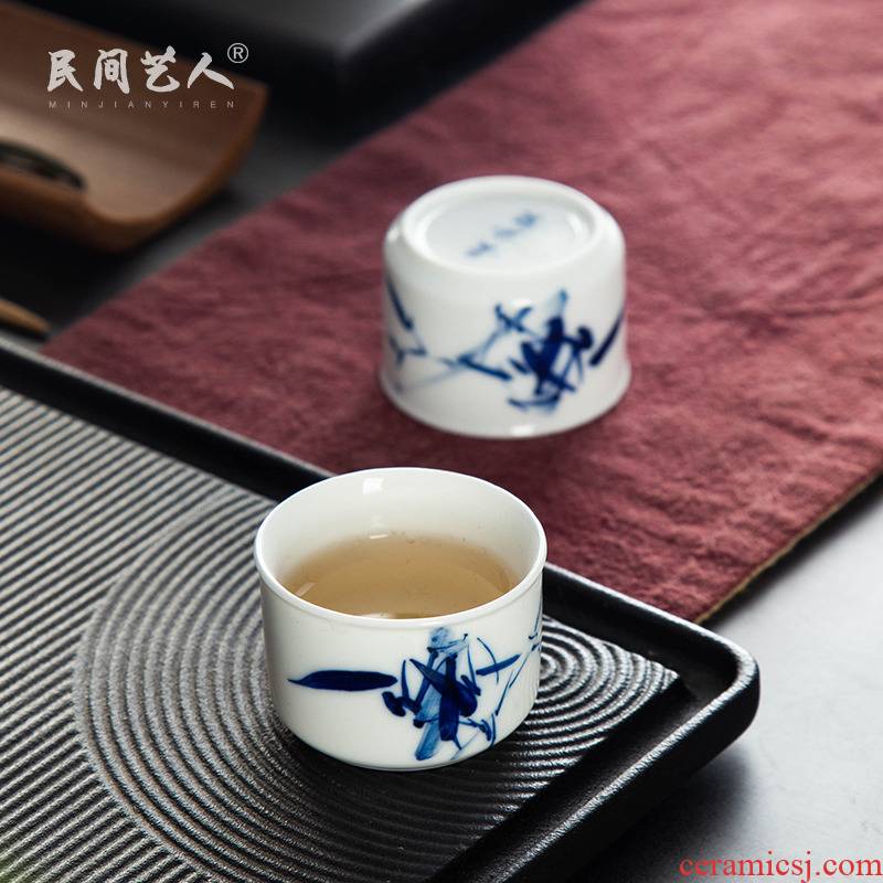 Kung fu tea cups jingdezhen blue and white porcelain ceramic sample tea cup hand - made bamboo small tea cup white porcelain master CPU