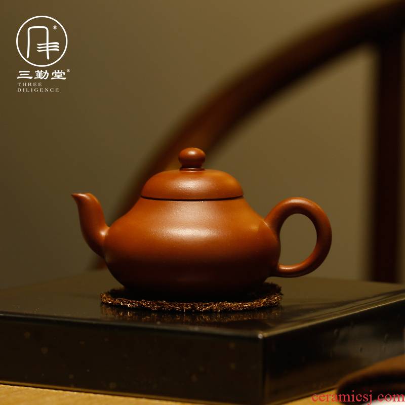 The three frequently pear - shaped it yixing, jiangsu famous hand made tea classic new it a pot of tea