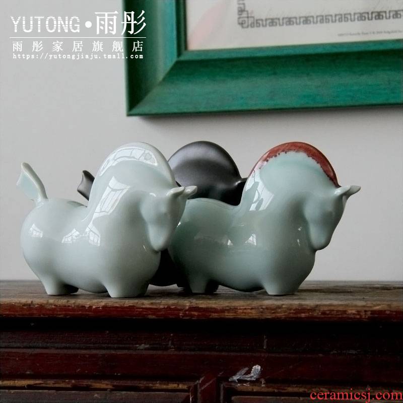 Red manee of new Chinese style ceramic furnishing articles horse shadow blue creative home sitting room office decoration business gifts