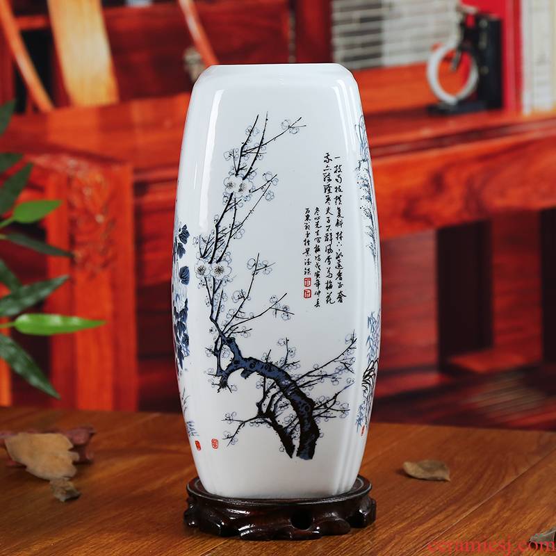 Jingdezhen chinaware bottle name plum by four gentleman sitting room adornment household study lucky bamboo receptacle