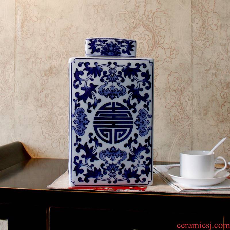 Jingdezhen blue and white porcelain of China creative wind porcelain storage tank ceramic crafts