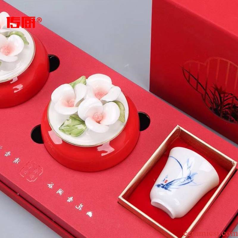 The kitchen ceramic tea pot hand flowers seal pot saffron stereo porcelain tea set gift box packaging
