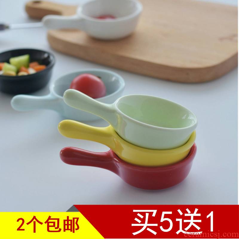 Creative ceramic small Q disk and colorful mini handle dip seasoning dishes dish of soy sauce vinegar household snack dishes