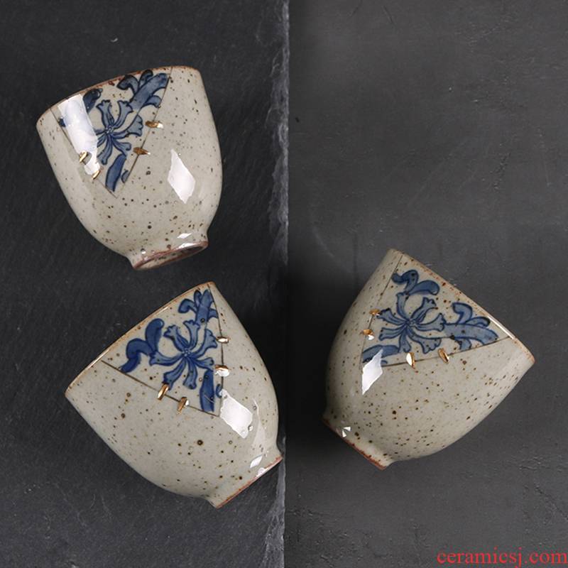 Vintage blue and white paint archaize ceramic cups sample tea cup Japanese tea bowl kung fu tea set, rust glaze by hand