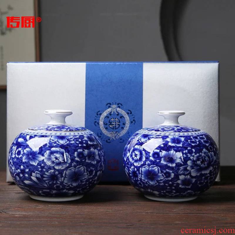 The kitchen heaven and earth radius of blue and white porcelain tea pot double canned 】 【 general white tea half jins pack cartons can decide