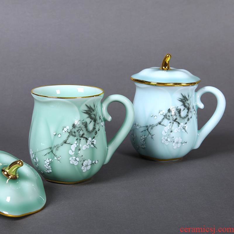 Red xin gold coloured drawing or pattern of jingdezhen ceramic celadon tea cups with cover cup office lady lovers tea cups