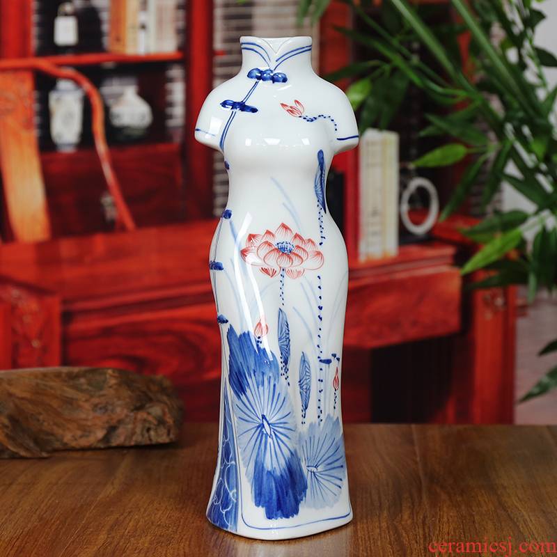 Jingdezhen ceramic vase modern blue and white porcelain dou color lotus home sitting room place cheongsam handicraft gifts