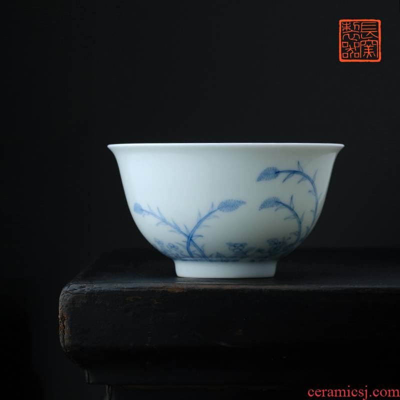 Offered home - cooked long up in jingdezhen blue and white by patterns cup making those yongzheng light tracing manual master cup of tea