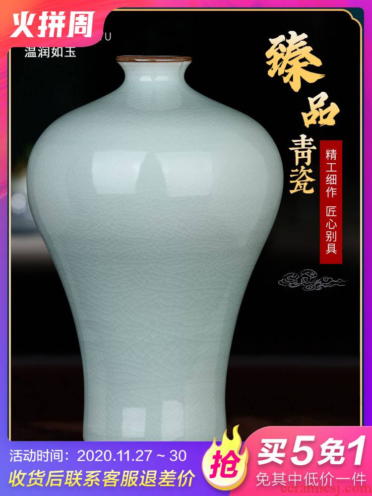 Jingdezhen ceramics archaize crack vases, flower arranging furnishing articles sitting room of Chinese style household adornment rich ancient frame the desktop