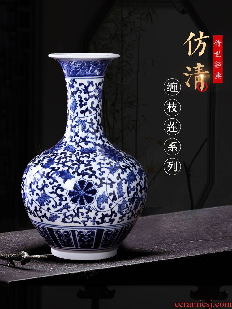 Jingdezhen porcelain ceramic large blue and white porcelain vase archaize of new Chinese style household flower arrangement sitting room adornment is placed